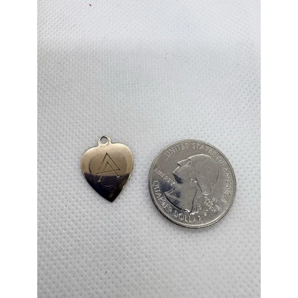 Vintage‎ Sorority Heart Charm 1/20 12K Gold Filled Greek Letter Pendant 0.98g